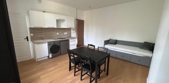 Location Appartement 1 pièce 26m² ROUBAIX 59100 - Photo 2