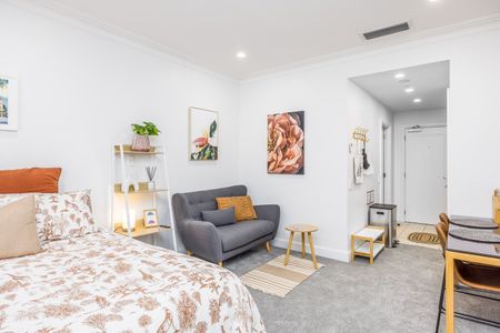 Ideal Inner City Pad - Photo 5