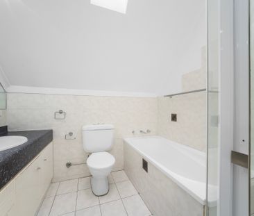 1/95 Gerard Street, Cremorne NSW 2090 - Townhouse For Rent | Domain - Photo 4