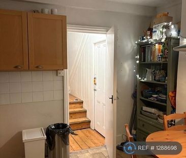 1 bedroom flat to rent - Photo 6