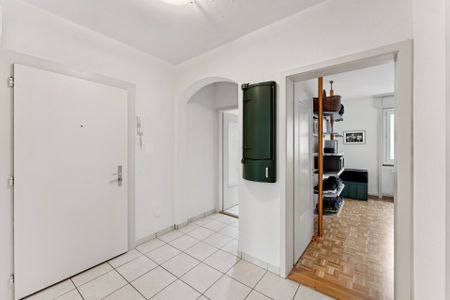 3.0-Zimmerwohnung im Herzen von Freiburg - Foto 3