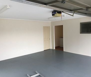 Manly, 3 Bedroom with large study and garden. - Photo 5