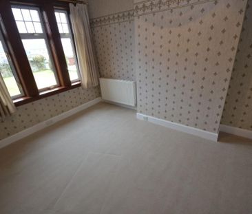 4 bedroom detached house to rent - Photo 5