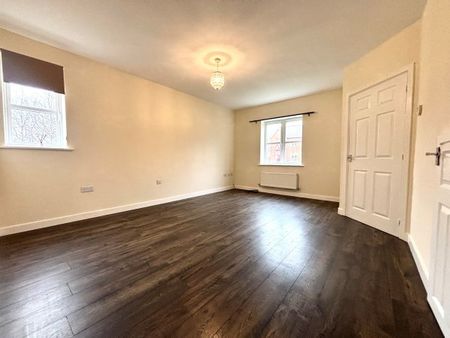 Wellington Avenue, Stratford-upon-Avon, CV37 - Photo 3