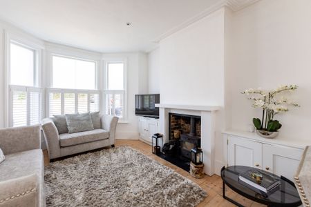 4 bed terraced house to rent in Old London Road, Hastings, TN35 - Photo 3