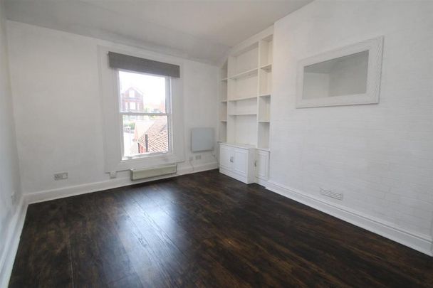 1 bedroom property to rent - Photo 1