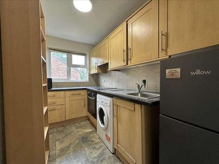 Clementine Court, London, London, W13 - Photo 3