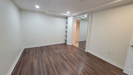 For Lease - 3298 Cambourne Crescent Unit# Bsmt, Mississauga, Ontario - Photo 4