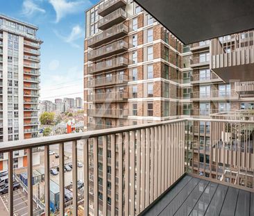 3 Eden Place, London - Photo 1