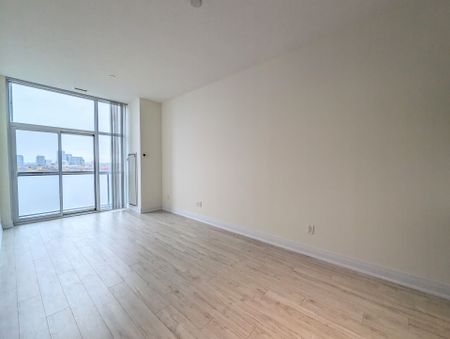For Lease - 8763 Bayview Avenue Unit# 815, Richmond Hill, Ontario - Photo 3