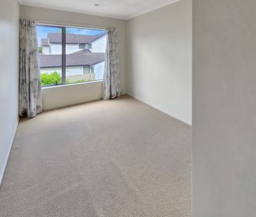 TAKANINI - Terrace Home - Photo 4