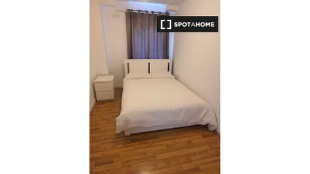1-bedroom apartment for rent in Saint James Gate, Dublin - Photo 4