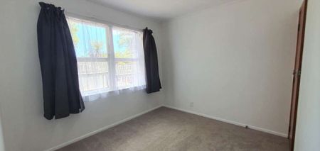 2 Bedroom unit zoned for MAGS/Gladstone - Photo 3