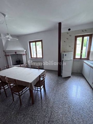 Quadrilocale buono stato, piano rialzato, Sant'Anna d'Alfaedo - Photo 3