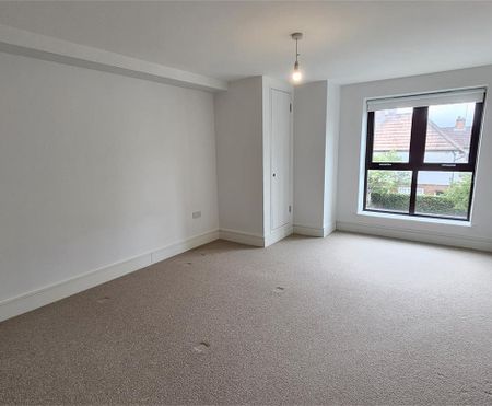 Flat 2, Milton Road Library, Ascham Road, Cambridge - Photo 2