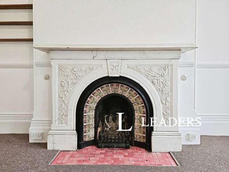 Palmeira Avenue, Hove, BN3 - Photo 2
