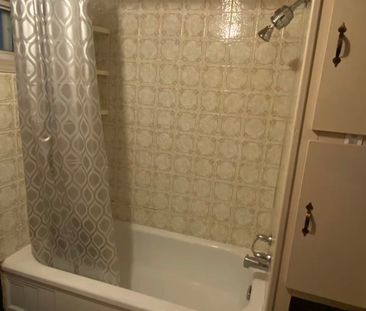 For Lease - 836 Sammon Avenue Unit# BSMT, Toronto, Ontario - Photo 3