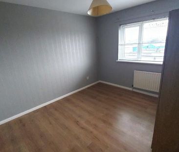 51 Gosford Gardens, Markethill, Armagh, BT60 1PU - Photo 2