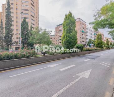 Piso en alquiler en Camino de Ronda - Photo 2