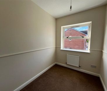 A 3 bedroom semi-detached house situated within the Village of Bram... - Photo 4