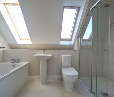 4 bedroom detached house to rent - Photo 6