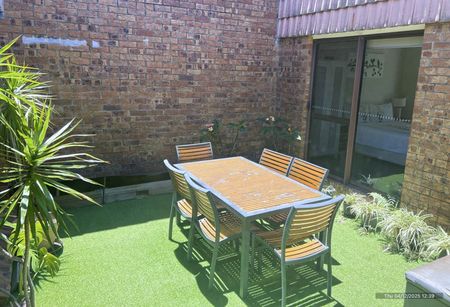 Relaxed Coastal Living - *Please Note Rent Will Increase in July 2026 to $550 p/week - Photo 5