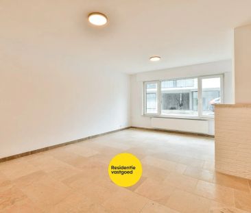 Te huur: gelijkvloers 2-slaapkamerappartement in centrum De Haan! - Foto 2
