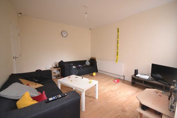 Price £4,200 pcm - Available 01/07/2026 - Furnished - Photo 1