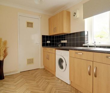 2 bedroom maisonette to rent - Photo 1