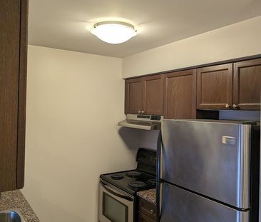 For Lease - 2379 Central Park Drive Unit# 506, Oakville, Ontario - Photo 5