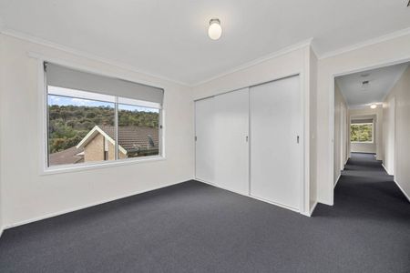 Spacious Three-Bedroom Home in Convenient Gagebrook Location - Photo 2