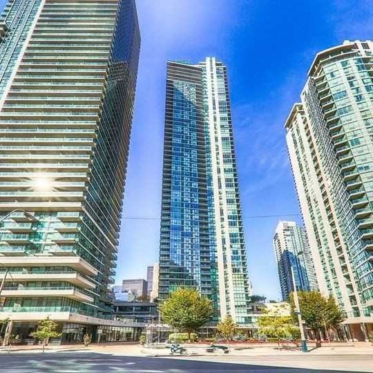 For Lease - 18 Harbour Street Unit# 1808, Toronto, Ontario - Photo 1