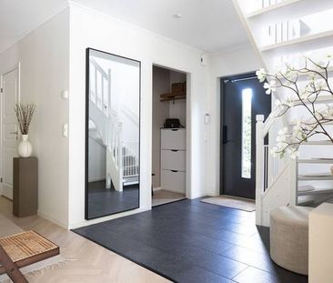 Hultavägen, Gunnilse - Photo 1