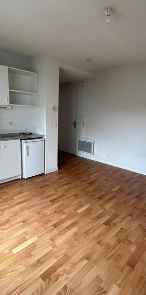 Location Appartement 1 pièce 24m² LAVAL 53000 - Photo 1
