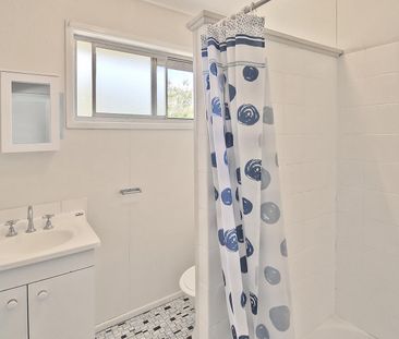 NEAT & TIDY UNIT - PRIME LOCATION - Photo 4