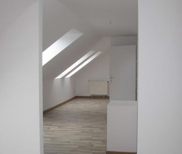 2-Zimmer-Wohnung, Küche und Bad mit Fenster - Photo 1