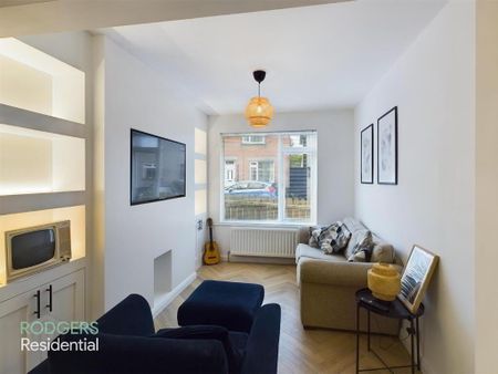 12 Park Drive, Holywood, BT18 9LW - Photo 2