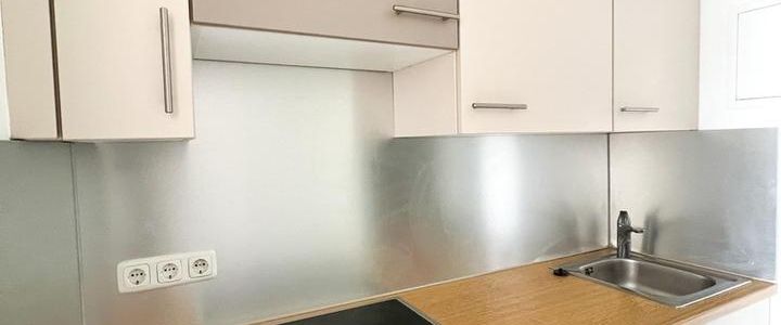 Möblierte 1-Zimmer Wohnung am Kolumbusplatz zu vermieten! - Photo 1