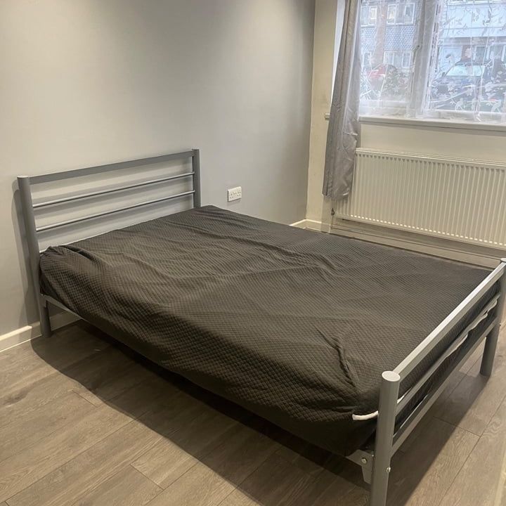 Room in a Shared House, London, E16 - Photo 1