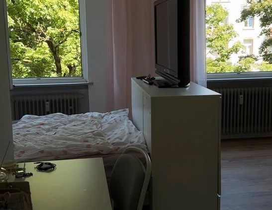 1 Zimmer Wohnung, Frankfurt am Main im Gallusviertel - Photo 1