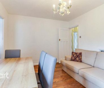 2 bedroom semi-detached house to rent - Photo 2