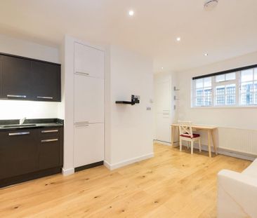 Studio to rent - Photo 3