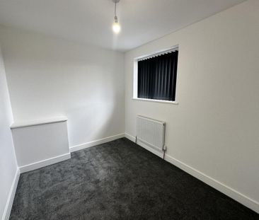 1 bedroom semi-detached house to rent - Photo 2