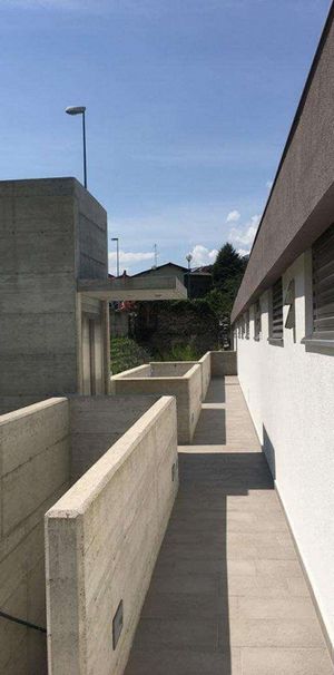 Meraviglioso e nuovo Minergie di 3.5 con giardino a Giubiasco in affit - Foto 1