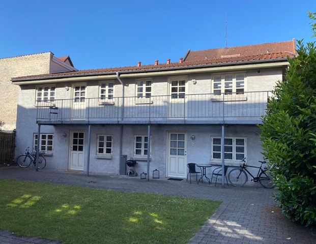 Skøn studievenlig lejlighed midt i Odense - Photo 1