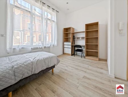 Chambres meublées avec salle d'eau privative - Roubaix - Photo 2