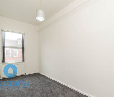 3 bed Apartment for Rent - Photo 5