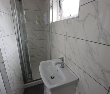 Studio Flat, St. Michael's Terrace, N22 - Photo 6