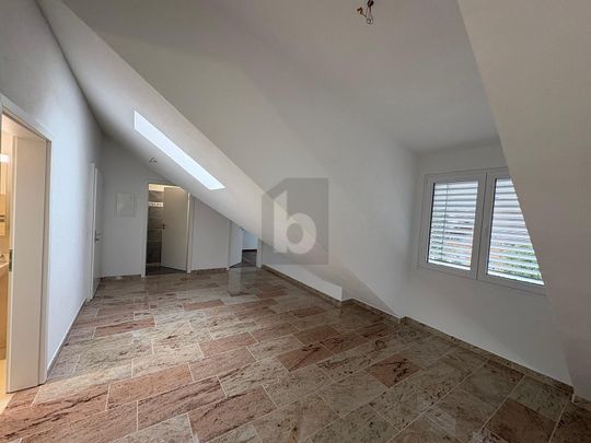 NEUBAU-ERSTBEZUG MIT BESONDEREM CHARME - Foto 1