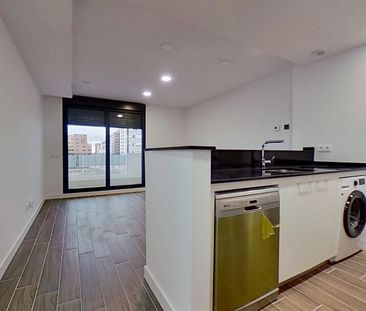 Piso de alquiler en Calle de la Ilusión, El Cañaveral - Photo 4